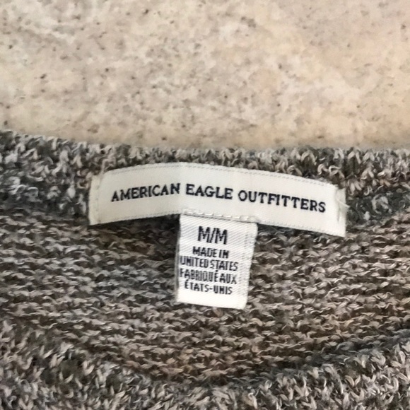 American Eagle slouchy crop sweater 💕 - Picture 2 of 4